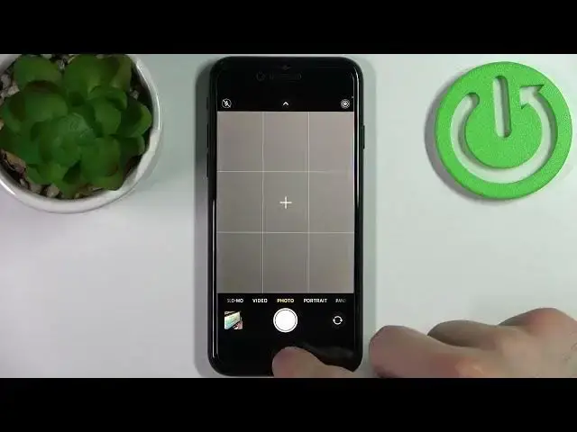 Video thumbnail for How to Enable Grid Lines on iPhone SE (2022) - Manage iOS Camera Settings