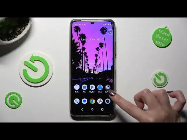 'Video thumbnail for How to Apply the iOS System Launcher on a REALME C53 - Launcher iOS'