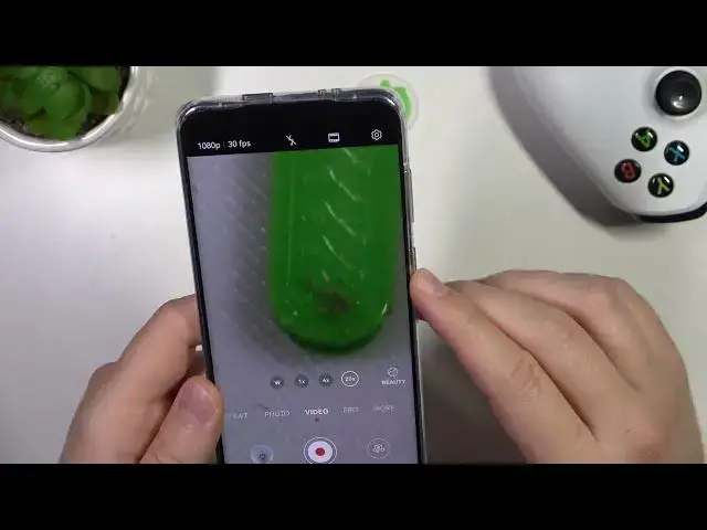 Video thumbnail for Huawei P60 Pro - Maximum Camera Zoom | Zoom Test