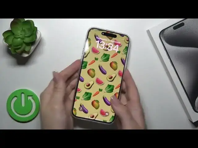 'Video thumbnail for How To Change Lock Screen Wallpaper In iPhone 15 Pro Max'