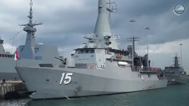 'Video thumbnail for LMV RSS Independence - Republic of Singapore Navy'