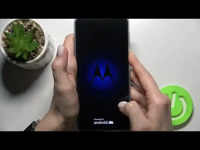 Video thumbnail for Power On MOTOROLA Edge 20 Pro - Switch On Smartphone