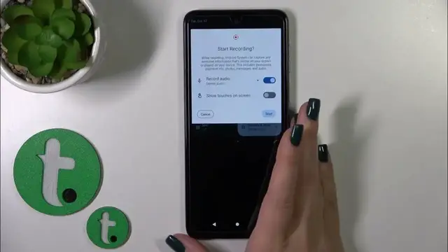 Video thumbnail for How to Change Screen Recorder on MOTOROLA Moto G14 - Screen Recorder Sound Settings