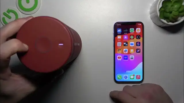 Video thumbnail for How to Effortlessly Pair Your Ultimate Ears Boom 3 with the App