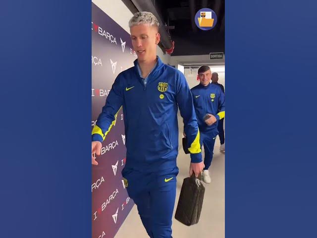 Video thumbnail for El equipo ya está presente en el Camp Nou para el partido ante el Sevilla 🤝