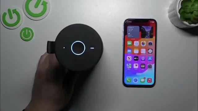 Video thumbnail for How to Power On and Off Your Ultimate Ears Boom 3