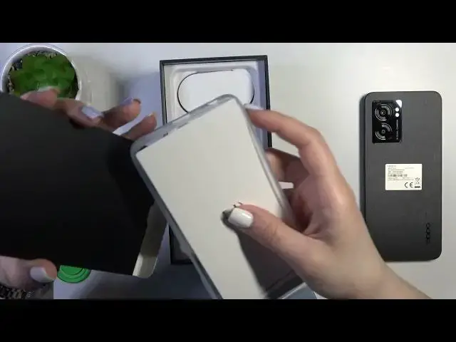 'Video thumbnail for Does Oppo A77 have Earbuds in the Box?'