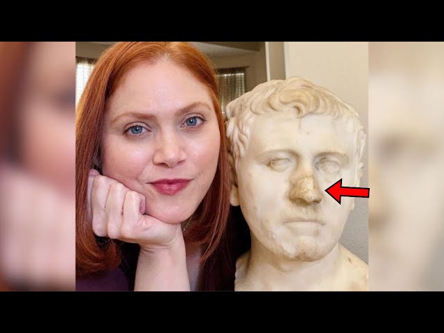 Video thumbnail for Mom Astonished After Recognizing Face on $35 Bust Bought at Goodwill