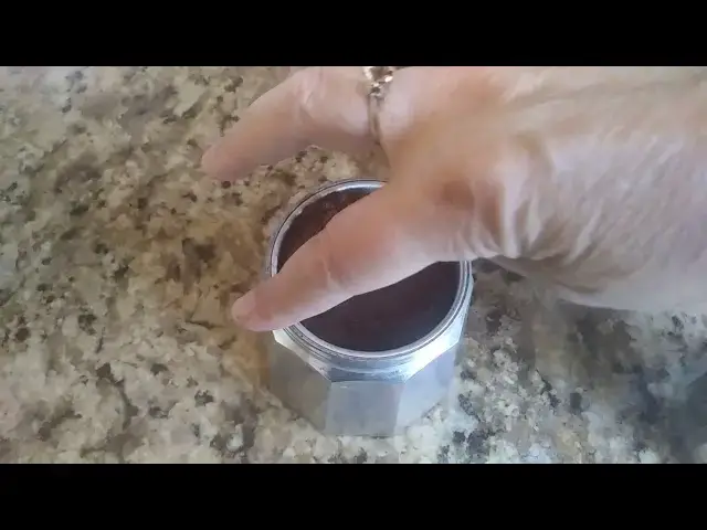 Video thumbnail for How to make Stove Top Espresso