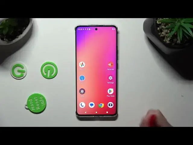 'Video thumbnail for How to Change Device Theme on Motorola Edge 40?'