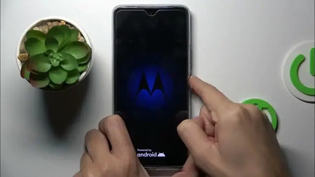 'Video thumbnail for How to Perform Soft Reset on Motorola Moto G72 - Force Restart'