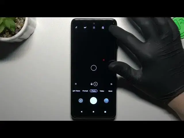 'Video thumbnail for How To Add & Remove Location From The Photos On Motorola E32s'