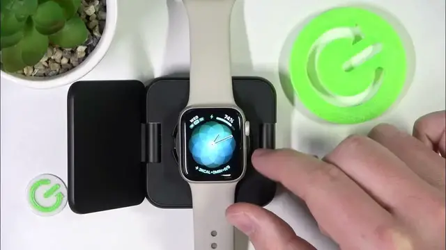 Video thumbnail for How to Turn on Apple Watch While Charging
