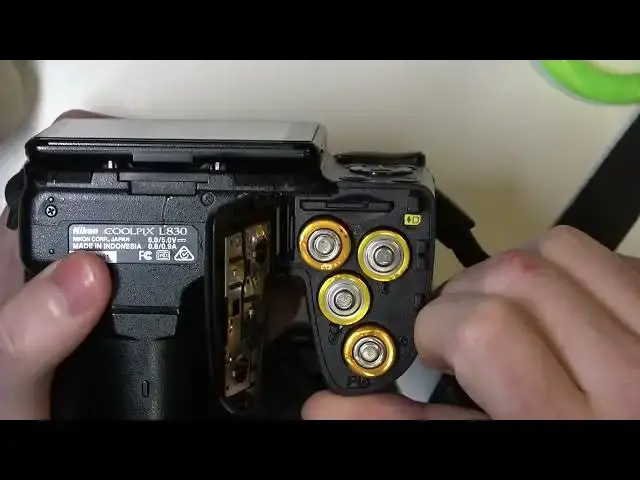 'Video thumbnail for How To Replace SD Card on Nikon Coolpix L830?'