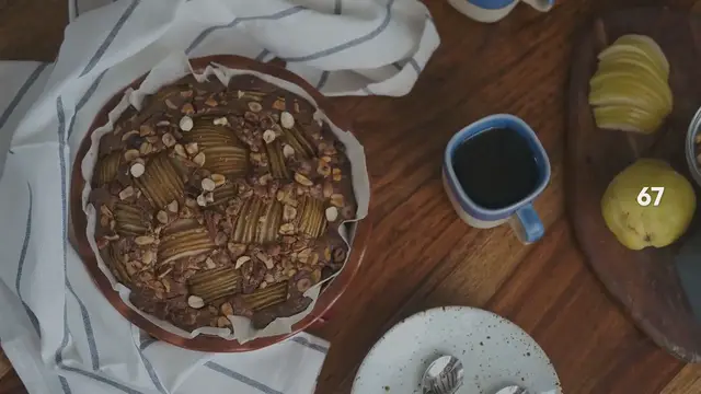 Video thumbnail for Spanish Bar Cake