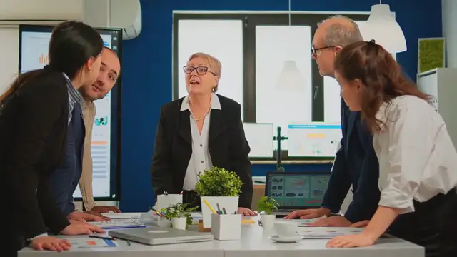 Video thumbnail for Moz ahrefs buzz sumo adbeat alexa powtoon junglescout wordai what runs where