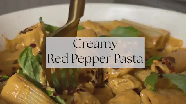 Video thumbnail for Creamy Red Pepper Pasta
