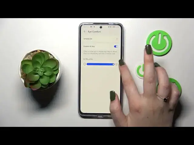 Video thumbnail for How to Enable and Configure the Eye Comfort Mode on the HUAWEI Nova 10 SE