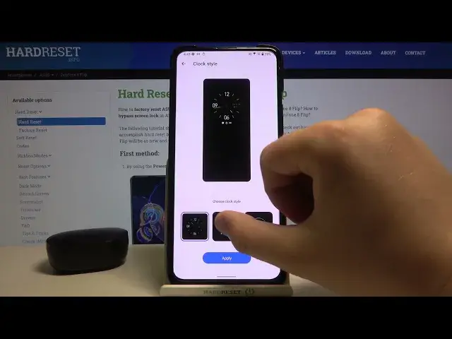 'Video thumbnail for How to Activate Always On Display in ASUS ZenFone 8 Flip – Enable Lock Screen Features'
