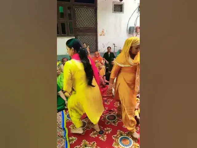 Video thumbnail for भोले का मस्त डांस, ईसा डांस nhi देखा होगा#happy_lokgeet #trending #viral #dance