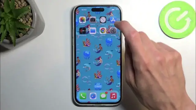 Video thumbnail for How to Hard Reset IPhone 15 Plus via System Settings?