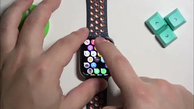 Video thumbnail for How to Customize App Menu on APPLE Watch 9