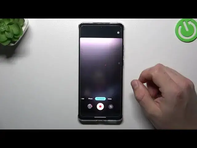 'Video thumbnail for How to Record Time Lapse on Motorola Edge 40?'