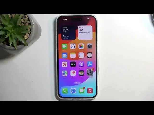 'Video thumbnail for How to Enable Power Saving Mode on iPhone 15 Plus - Activate Battery Saver'