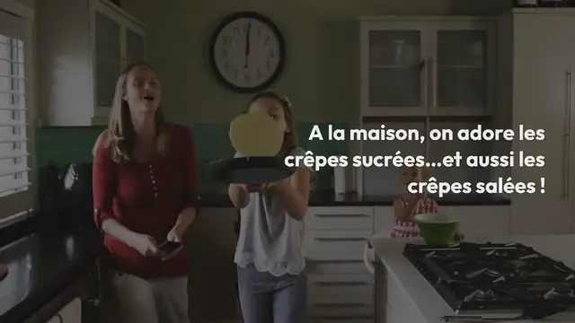 Video thumbnail for Crêpes salées aux herbes, saumon fumé & chantilly citron