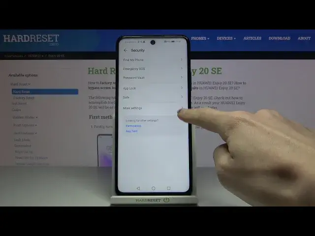 Video thumbnail for How to Clear Credentials on HUAWEI Enjoy 20 SE – Remove All Credentials