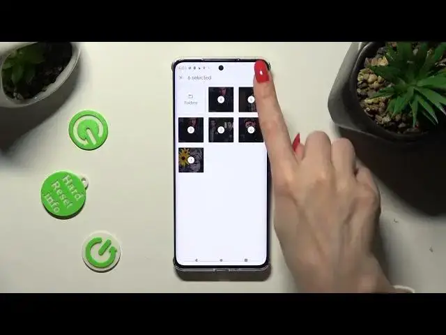 Video thumbnail for MOTORLA EDGE 40 Add AudioMusic or Video Files To A Text Message