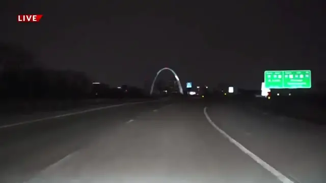 Video thumbnail for Tornado Warning Issued: Severe Damage Reported in Belleville, Illinois