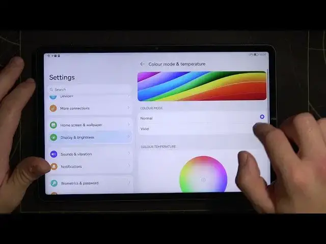 'Video thumbnail for How to Find & Manage Display Settings in HUAWEI MatePad 11 – Customize Display Options'