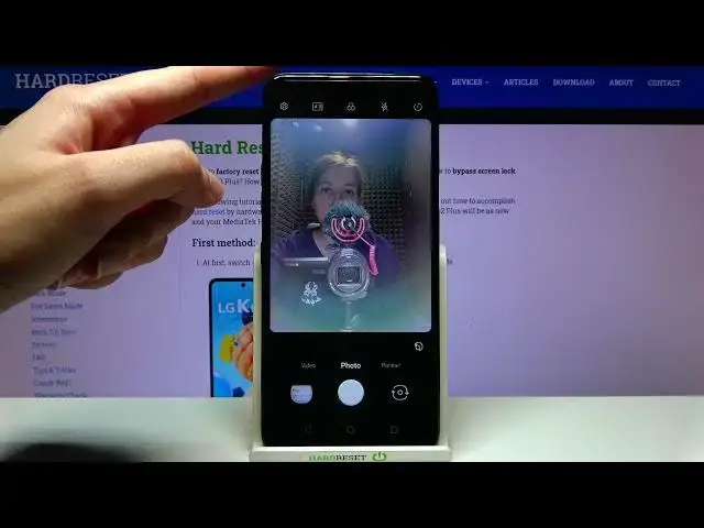 Video thumbnail for How to Manage Camera Mirror Effect in LG K62 Plus – Find Reflection Feature