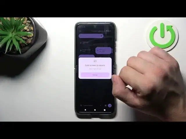 Video thumbnail for Does Motorola Razr 40 have Screen Mirroring – Cast Screen Option