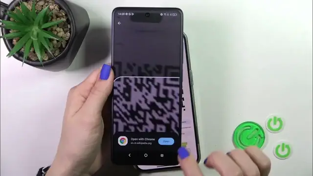 Video thumbnail for How to Scan QR Codes in TCL 40NXTPAPER – Find QR Codes Scanner