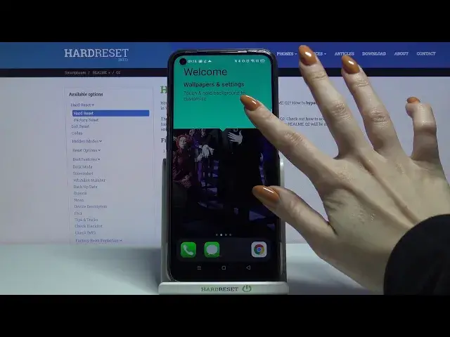 'Video thumbnail for How to Apply iOS Launcher in REALME Q2 – Apply iOS system Layout'