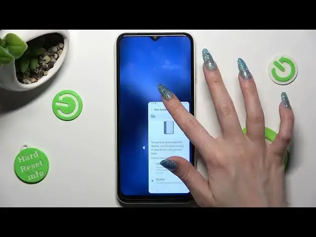 'Video thumbnail for How to Enter One Handed Mode in SAMSUNG Galaxy A14 - Make Screen Smaller'