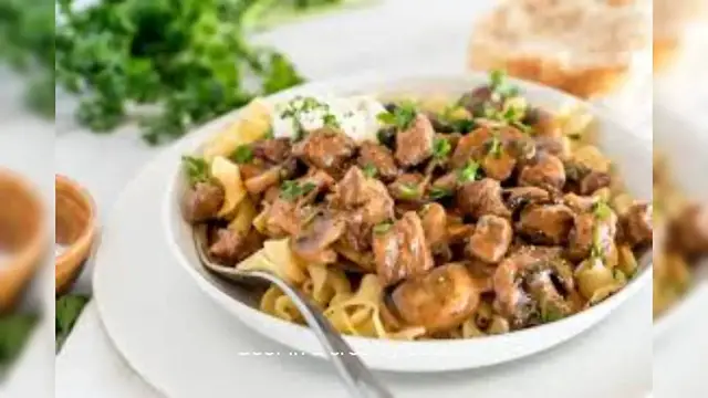 'Video thumbnail for Beef Stroganoff Recipe'