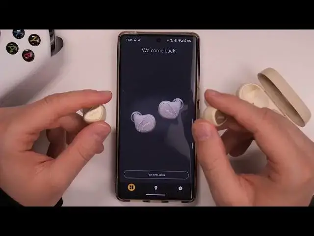 Video thumbnail for How to Manually Power On & Off Jabra Elite 5?