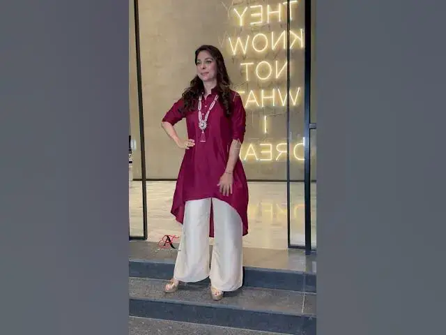 Video thumbnail for Juhi Chawla Attend Screening of Loveyapa