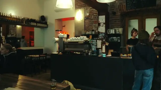 Video thumbnail for  THEBESTPIZZA   Bartek Kozina  Szczapy  Cracow  Poland(720P 60FPS)