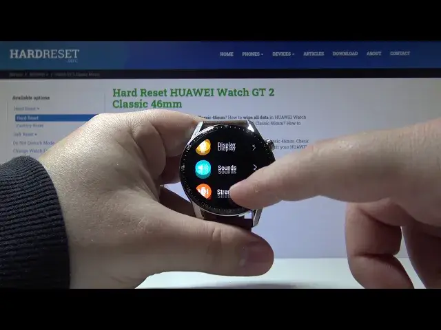 'Video thumbnail for How to Adjust Screen Intensity in HUAWEI Watch GT 2 Classic – Change Screen Brightness'