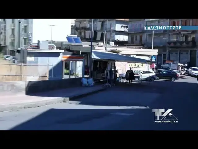 'Video thumbnail for Adrano. Il mercato bisettimanale verso la normalità dopo l’operazione Interforze. Il sindaco Mancuso'