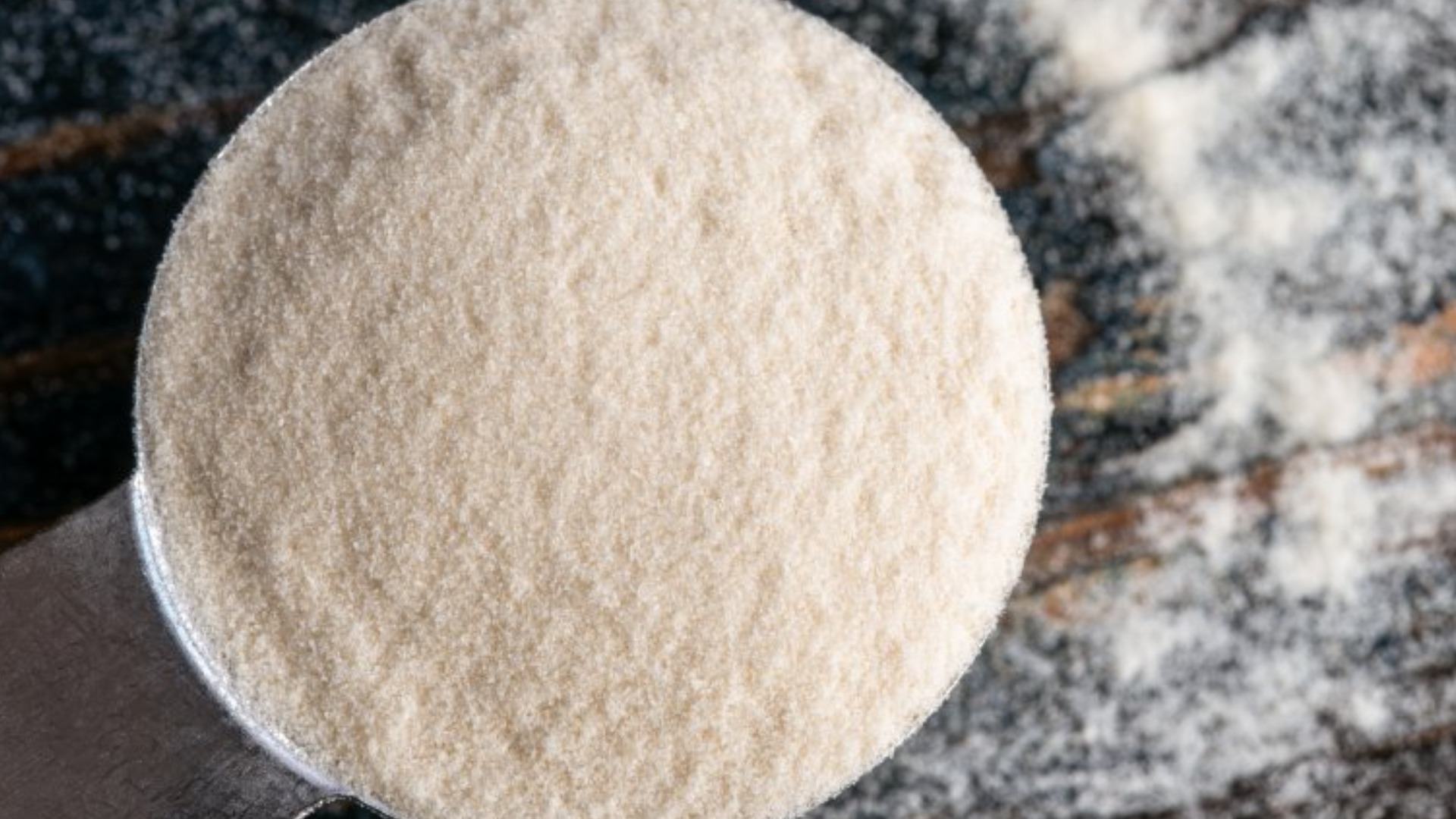 Video thumbnail for What Is Xanthan Gum And Why Is It In Everything