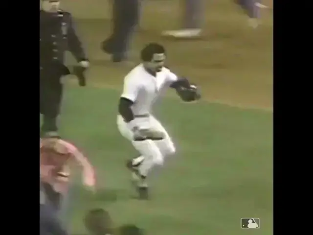 'Video thumbnail for Reggie Jackson Could’ve Played in the NFL 😂🏈'