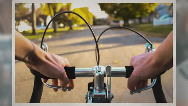 Video thumbnail for Why Do Authors Use First-Person Point of View?