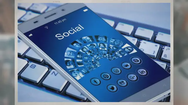 Video thumbnail for When Did the Internet Start to Become Popular?