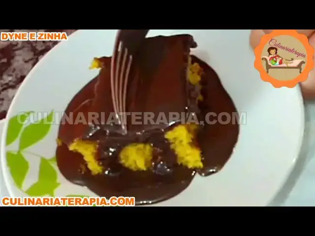 'Video thumbnail for Cobertura Cremosa de Chocolate Perfeita para Bolo de Cenoura! MUITO MAIS CREMOSA!!!!'