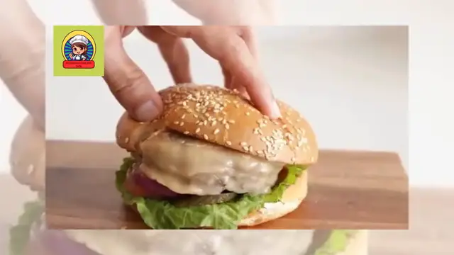 Video thumbnail for Easy and Delicious Beef Burger Making Recipe